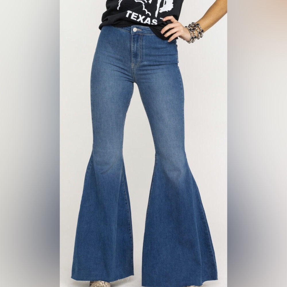 We The Free Just Float On Flare Jeans Size 29